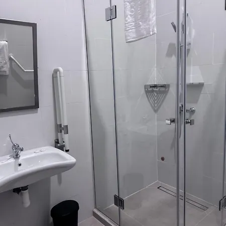 Hotel Eforie Nord אפורי נורד