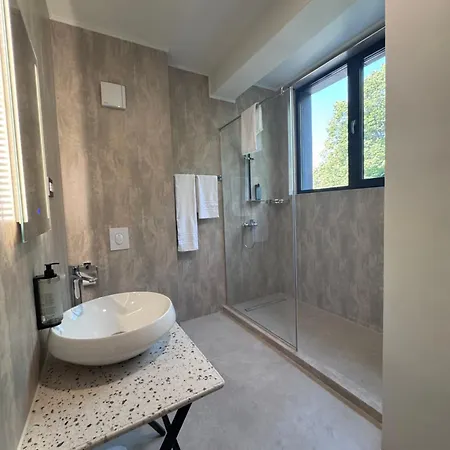 מלון Hotel Eforie Nord אפורי נורד