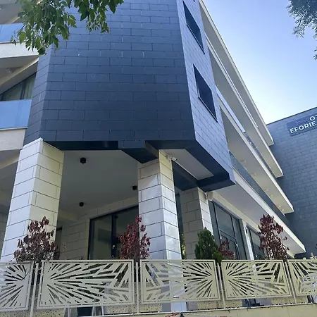מלון Hotel Eforie Nord אפורי נורד